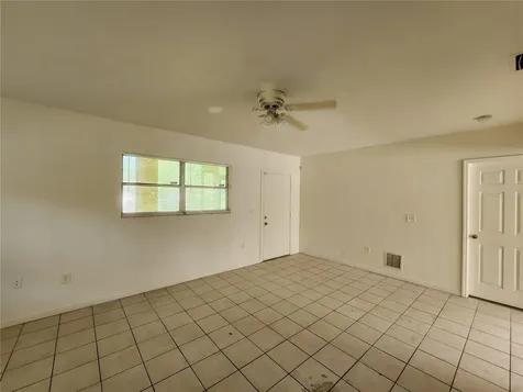 2831 NE 17 Drive Gainesville FL 32609