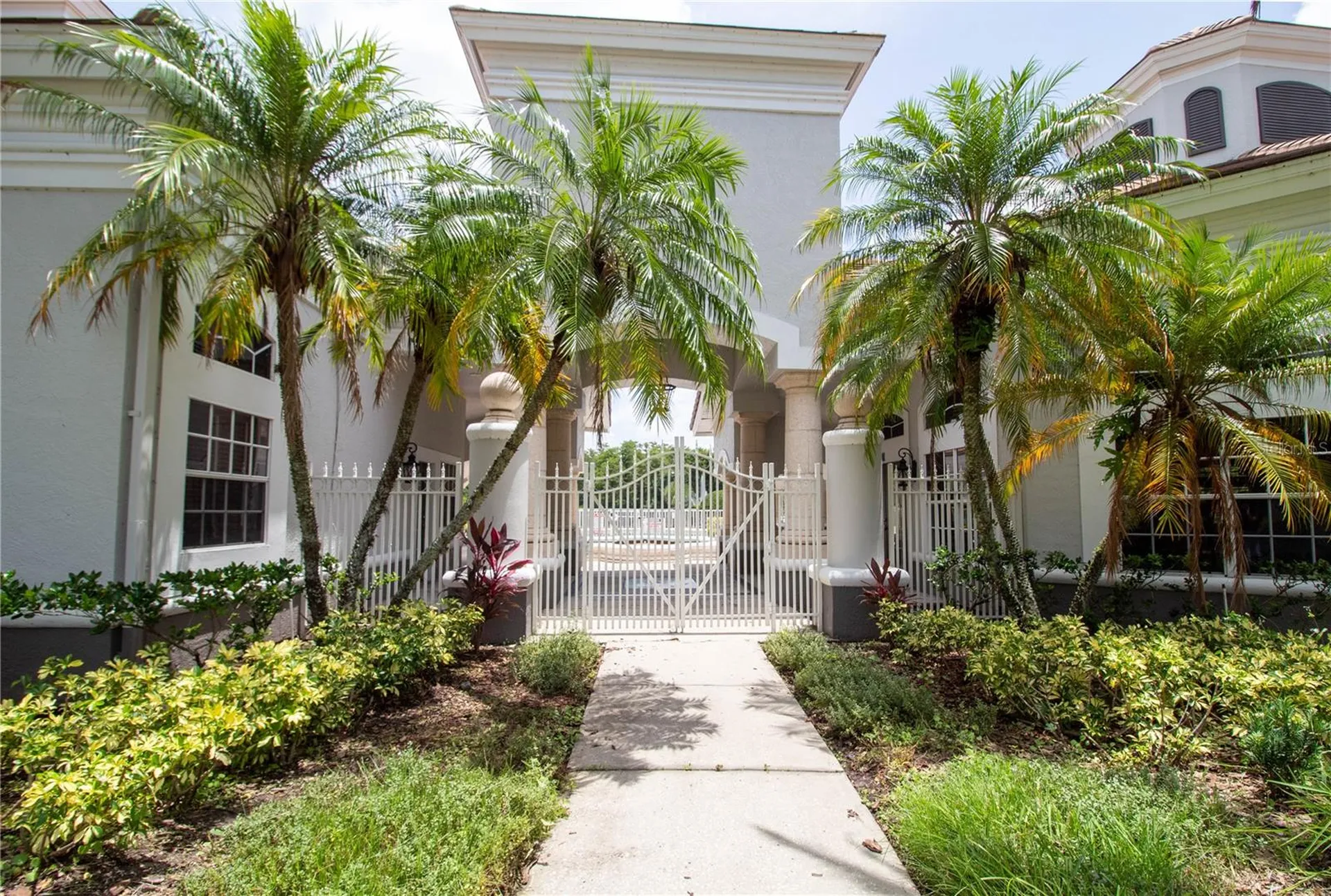 14036 Fairway Island Drive Unit Orlando FL 32837