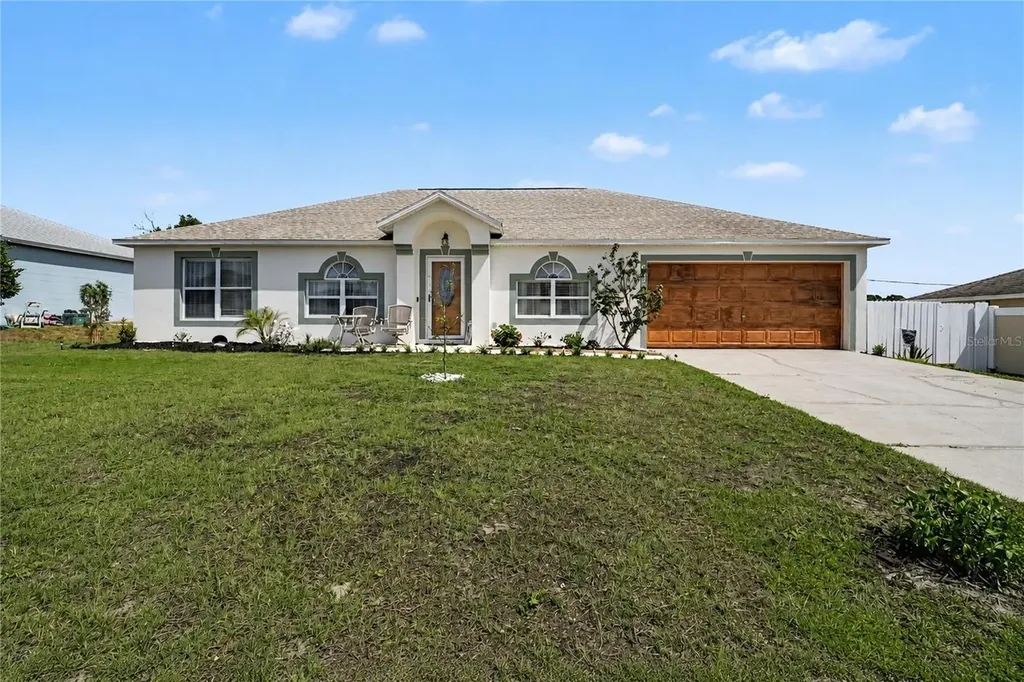 2382 Kerridale Street Deltona FL 32738
