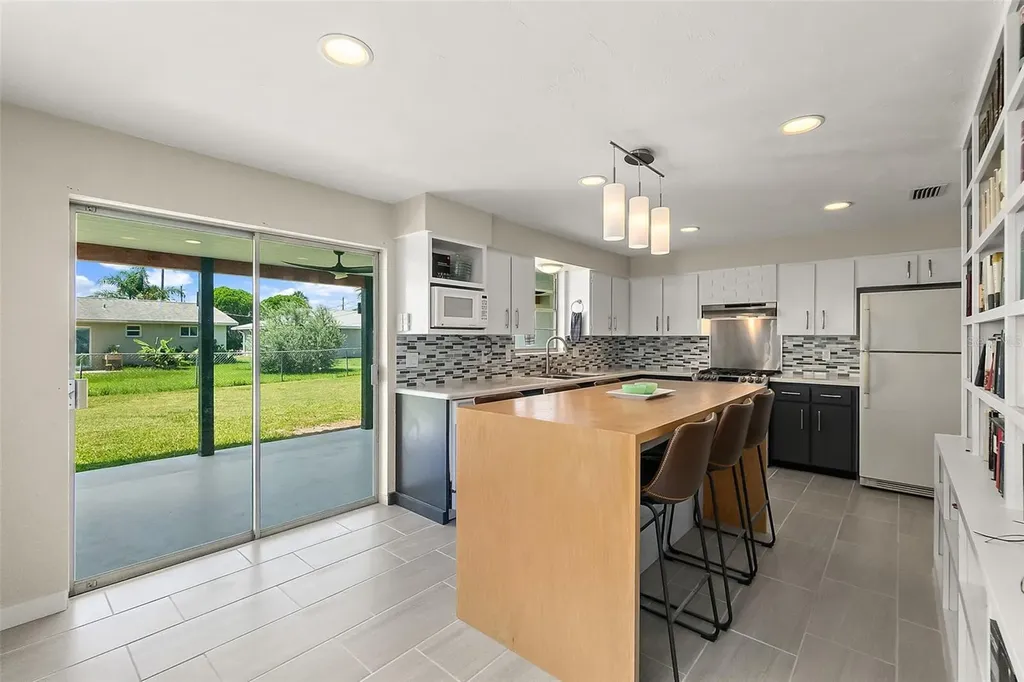 1662 Louisiana Road South Daytona FL 32119