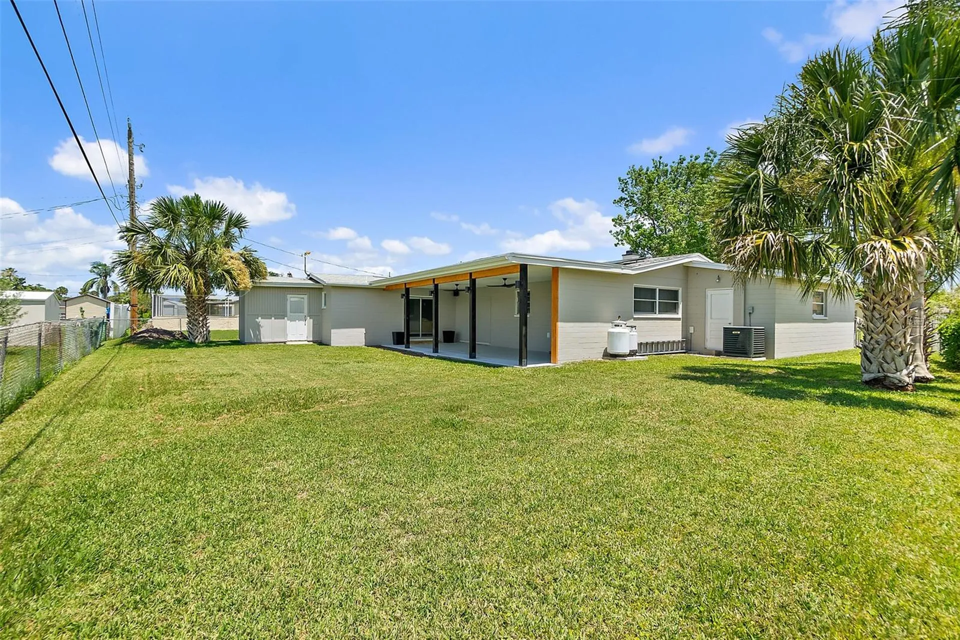 1662 Louisiana Road South Daytona FL 32119