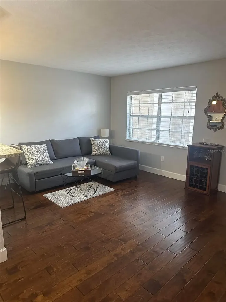 3718 W Mckay Avenue Tampa FL 33609