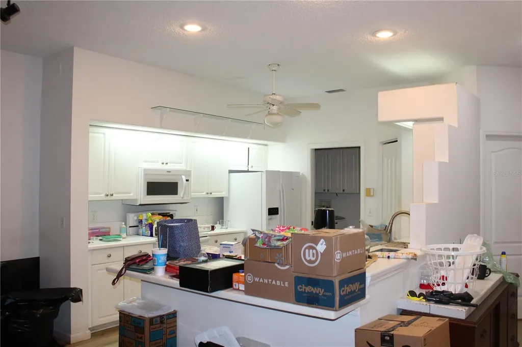 202 Hemingway Drive Oldsmar FL 34677