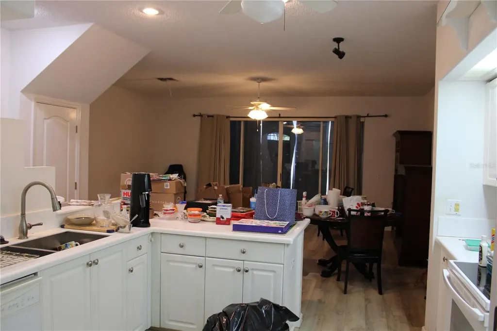202 Hemingway Drive Oldsmar FL 34677
