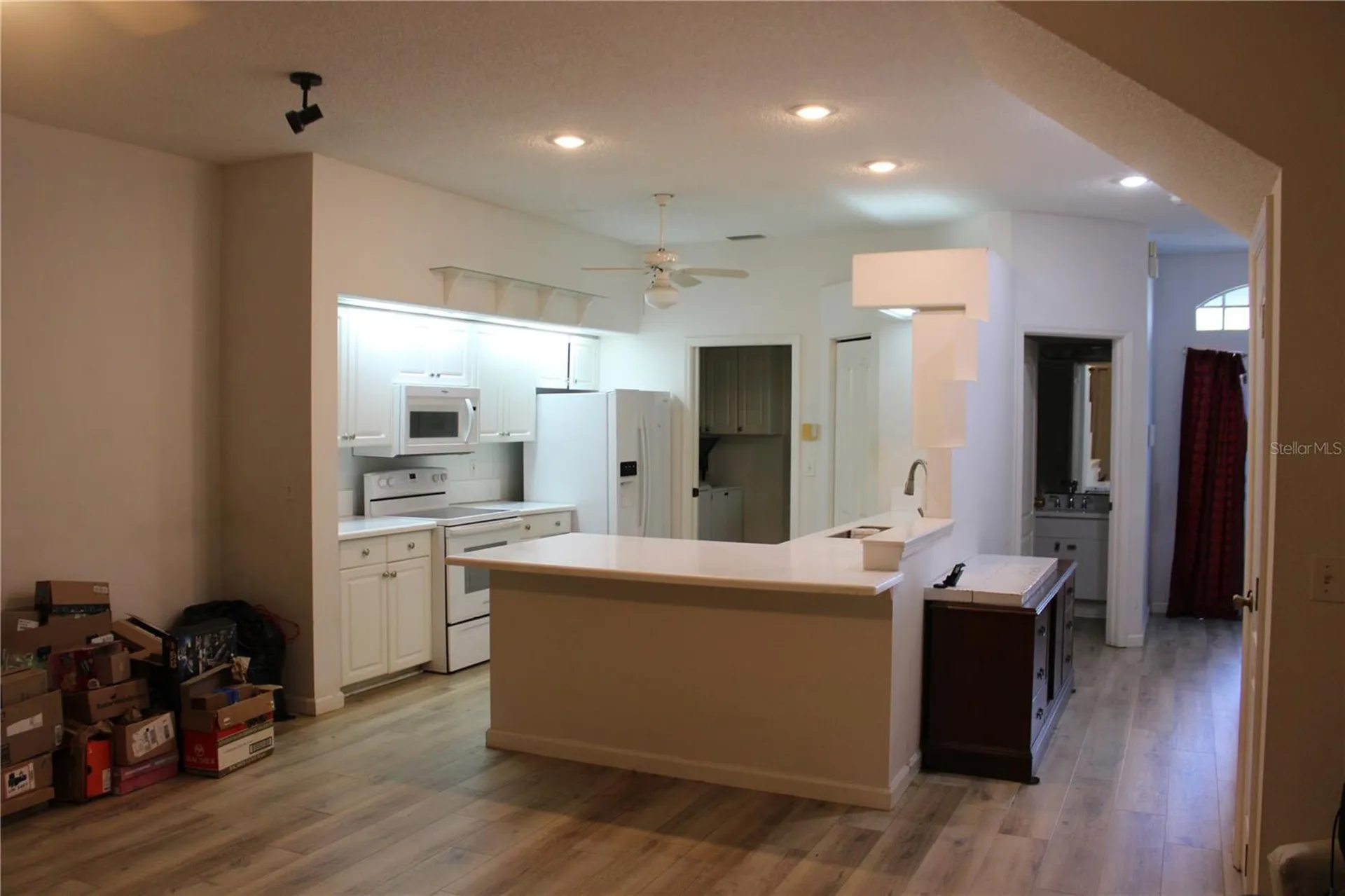 202 Hemingway Drive Oldsmar FL 34677
