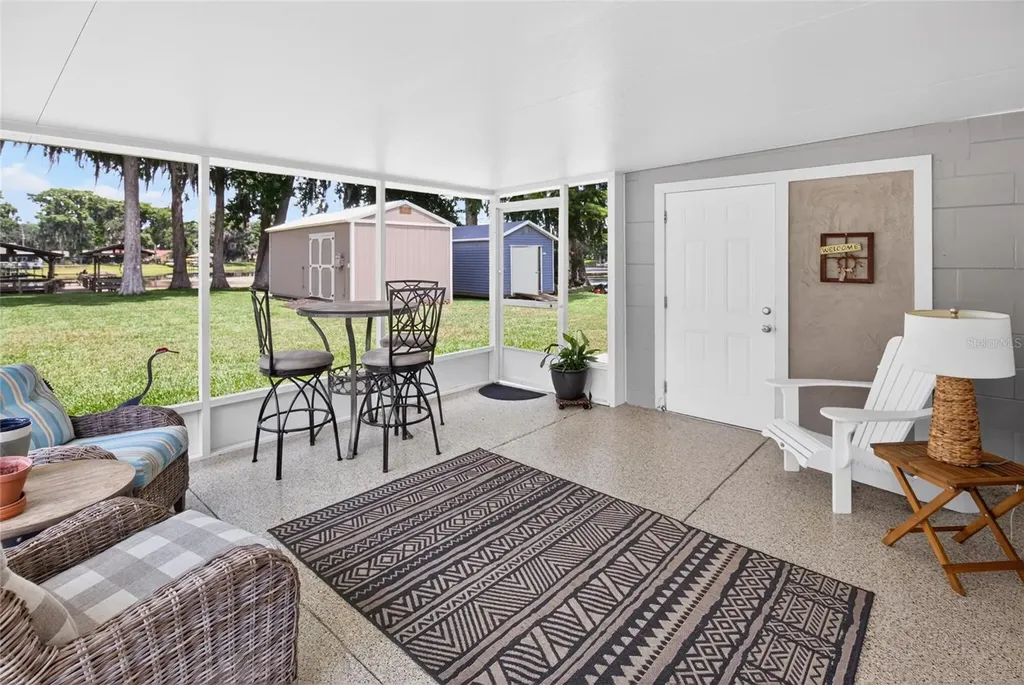 7588 S Crescent Loop Floral City FL 34436
