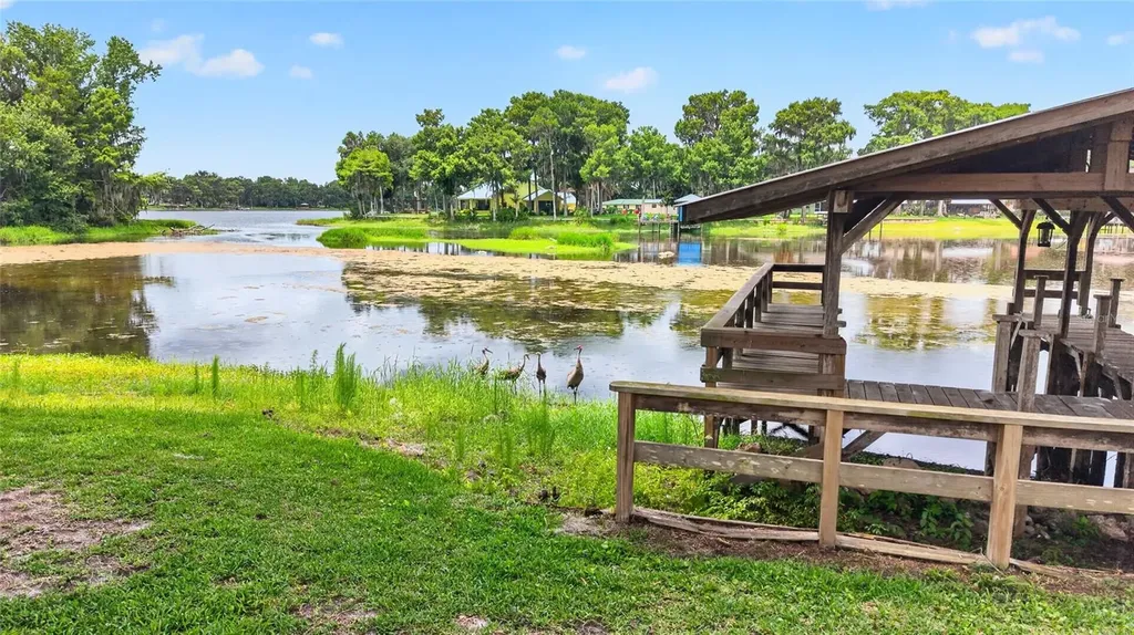 7588 S Crescent Loop Floral City FL 34436