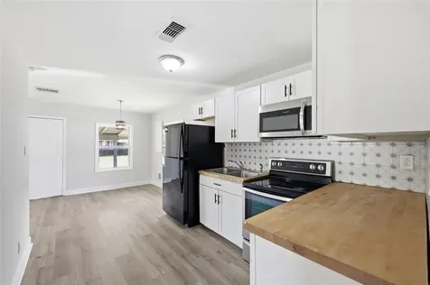 1137 Shawnee Drive Kissimmee FL 34744