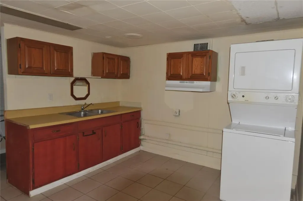 1410 NW 7th Road Gainesville FL 32603