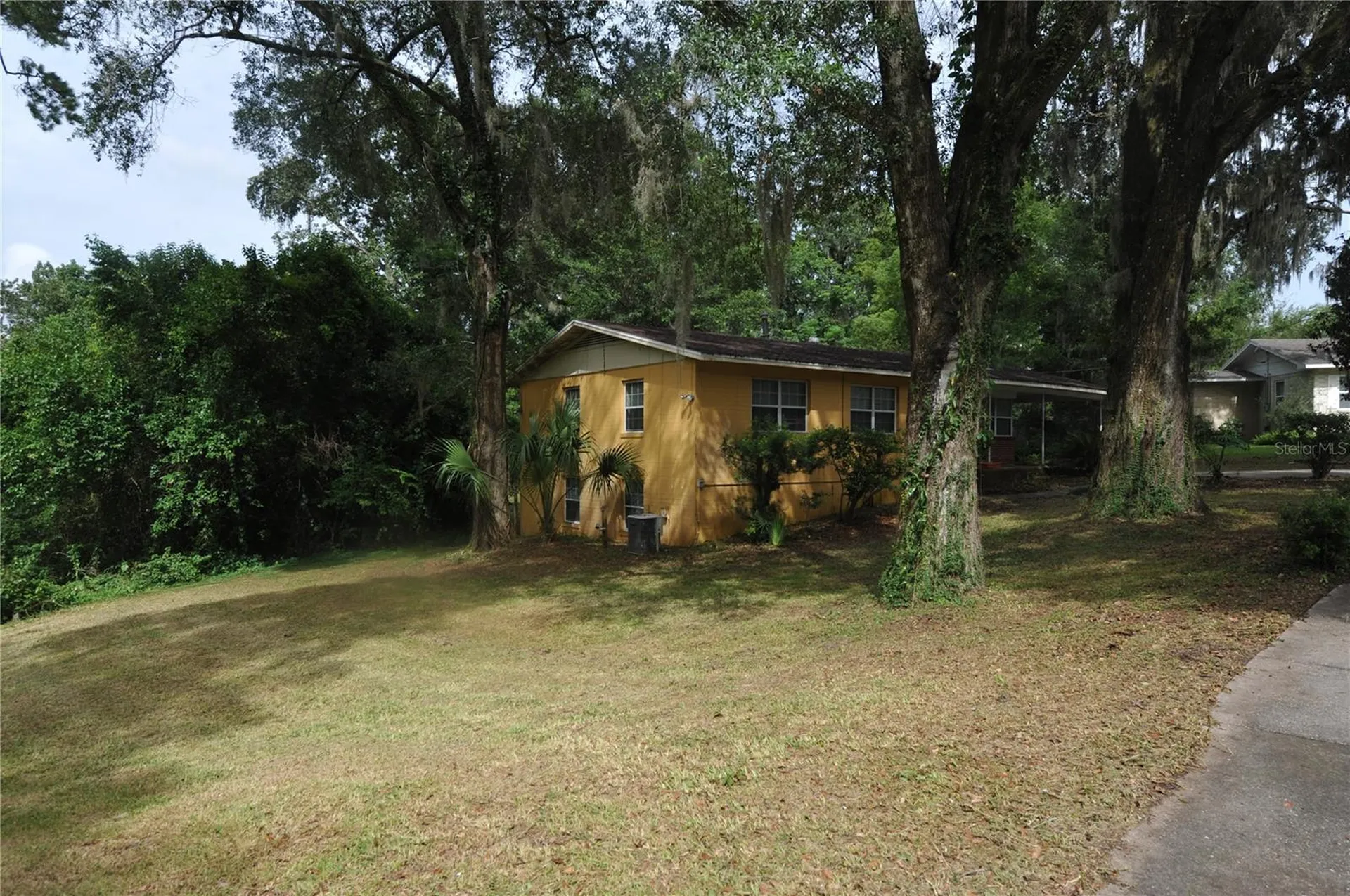 1410 NW 7th Road Gainesville FL 32603