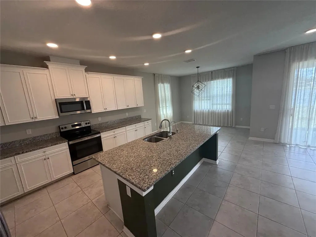 3135 Marine Grass Drive Wimauma FL 33598