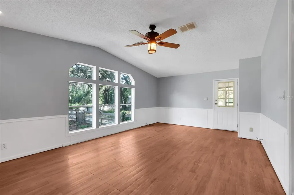 23449 Thomas Allen Road Howey In The Hills FL 34737