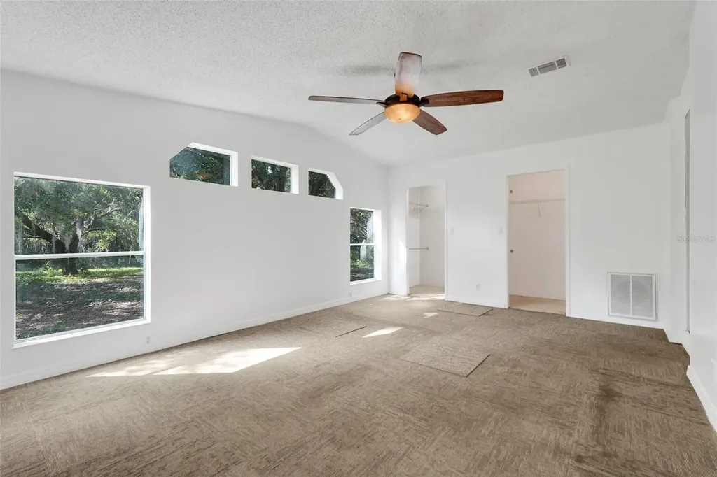 23449 Thomas Allen Road Howey In The Hills FL 34737