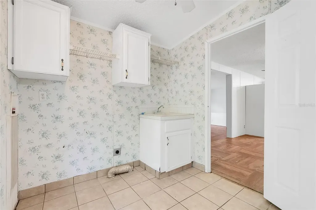 23449 Thomas Allen Road Howey In The Hills FL 34737