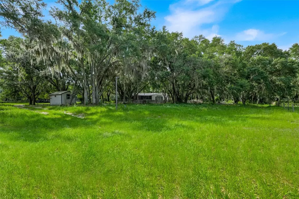 23449 Thomas Allen Road Howey In The Hills FL 34737
