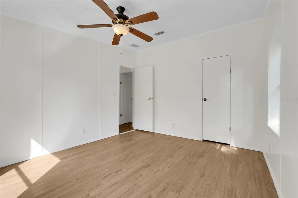 23449 Thomas Allen Road Howey In The Hills FL 34737