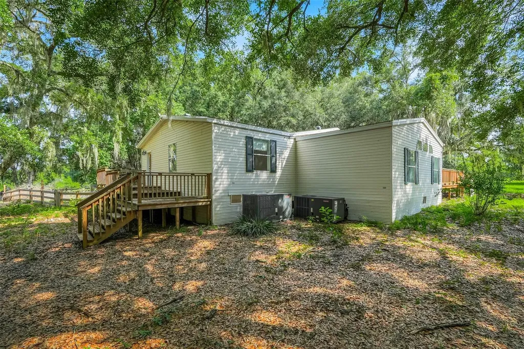 23449 Thomas Allen Road Howey In The Hills FL 34737