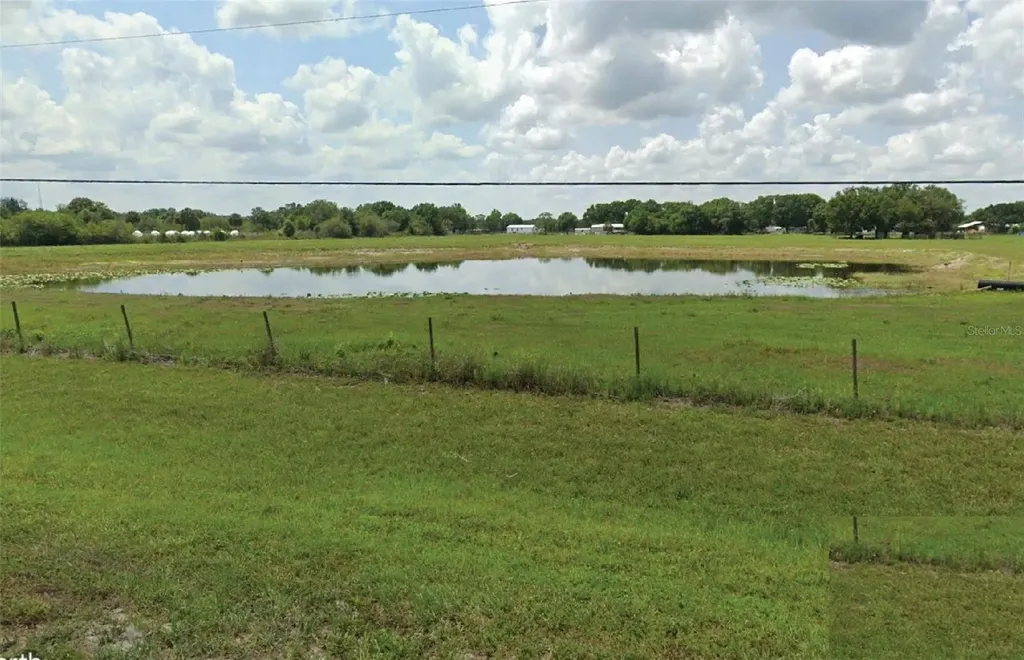 350 S Canoe Creek Road Kenansville FL 34739