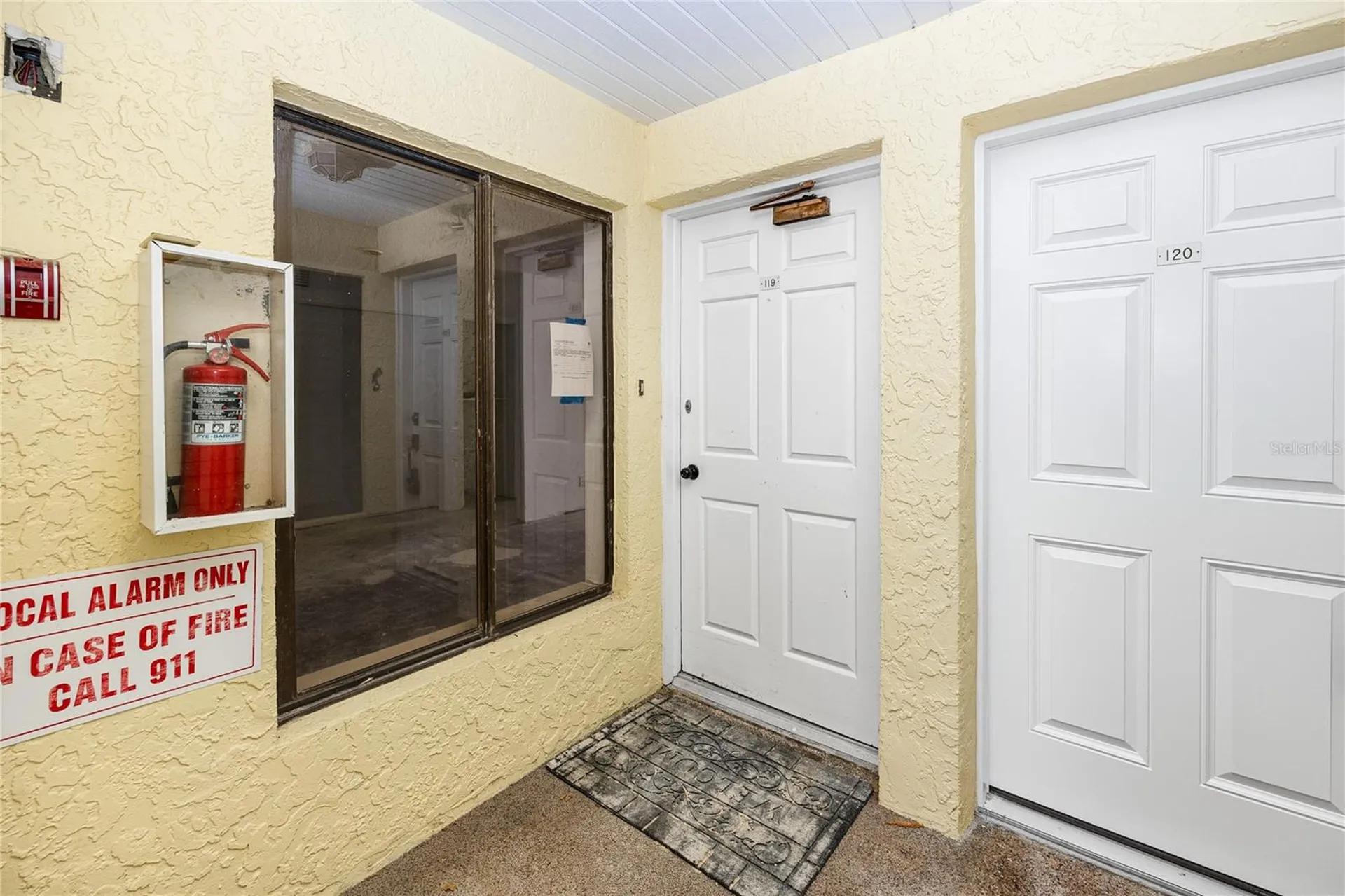 7310 Sunshine Skyway Lane S St Petersburg FL 33711