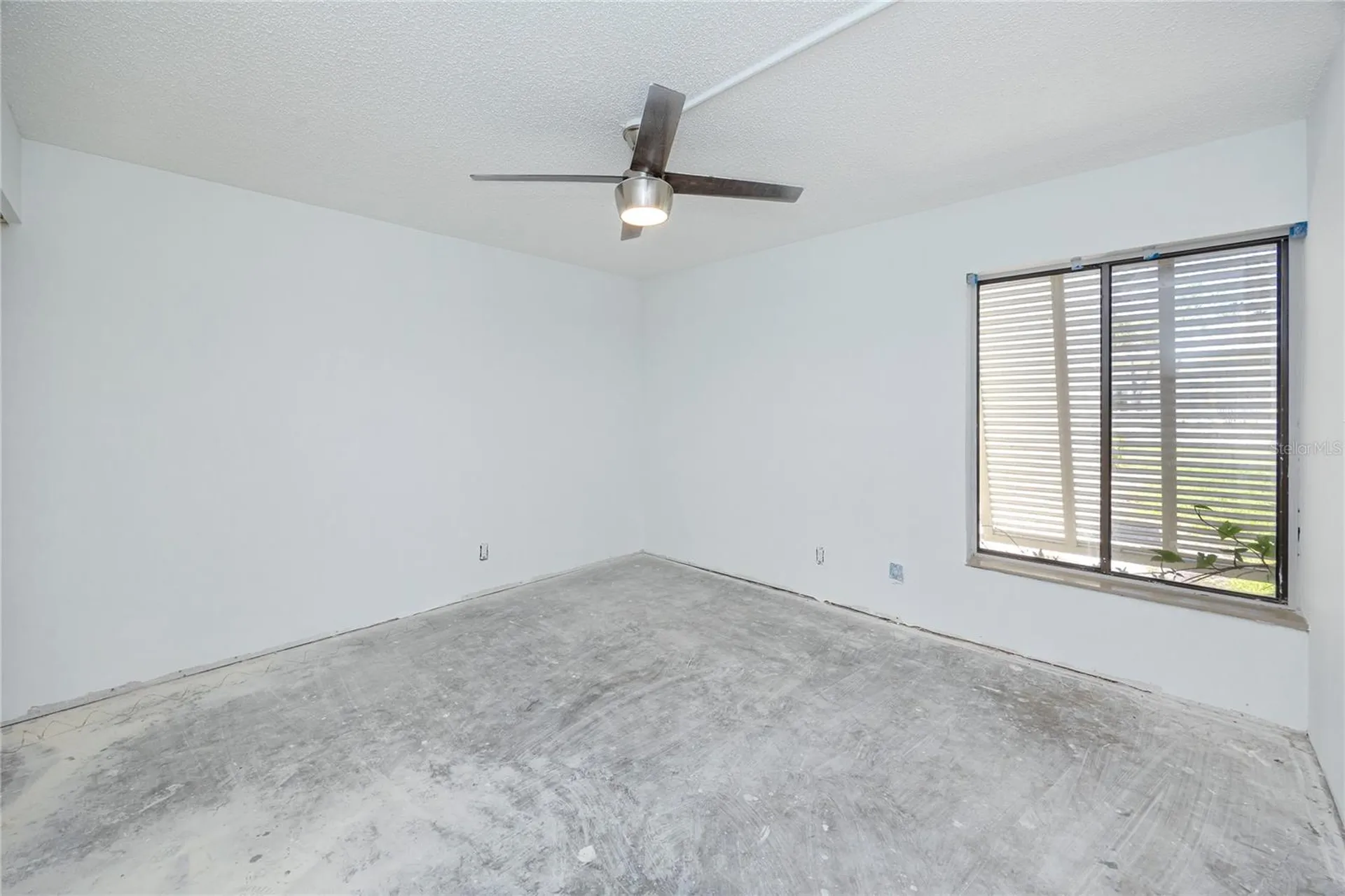 7310 Sunshine Skyway Lane S St Petersburg FL 33711