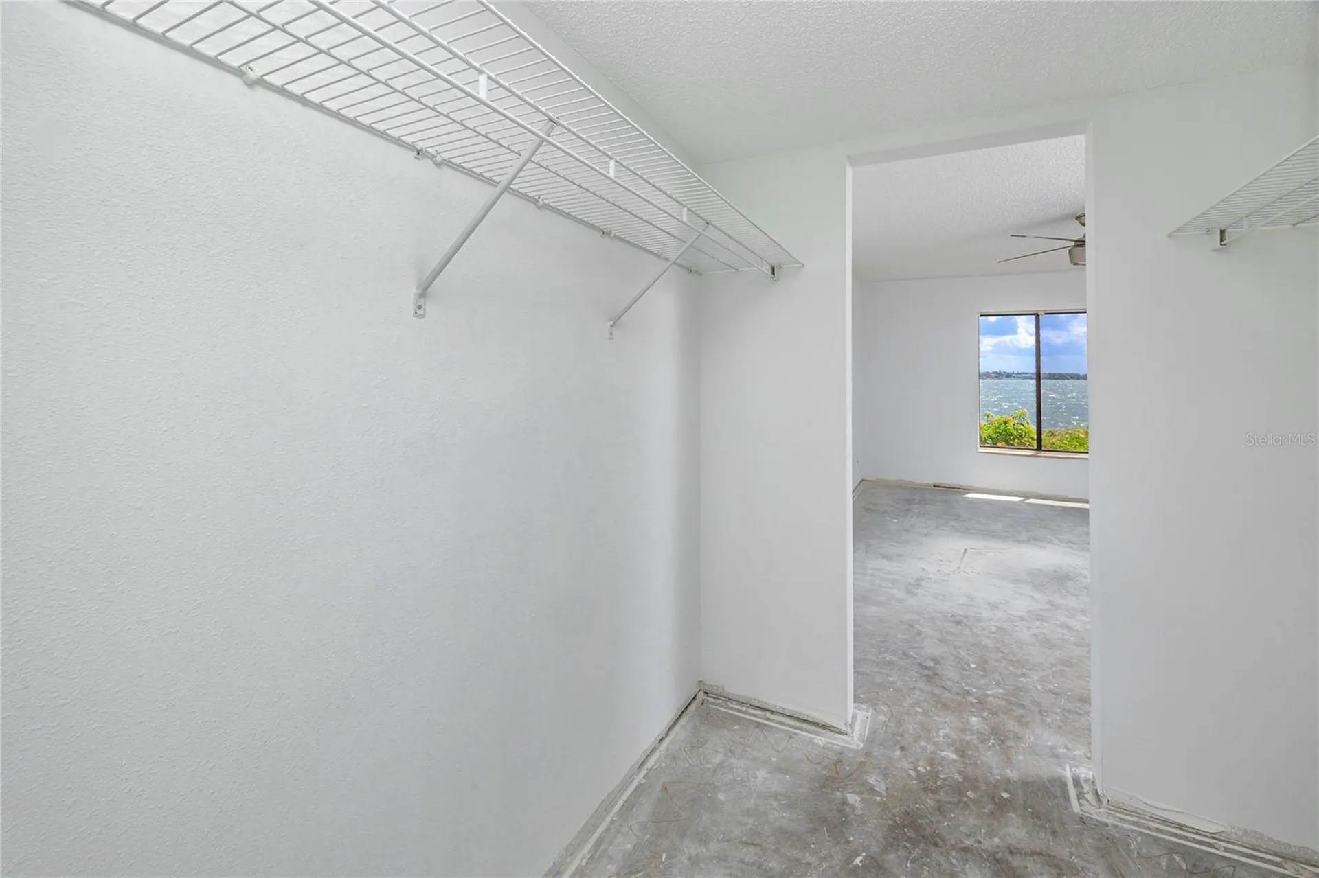 7310 Sunshine Skyway Lane S St Petersburg FL 33711
