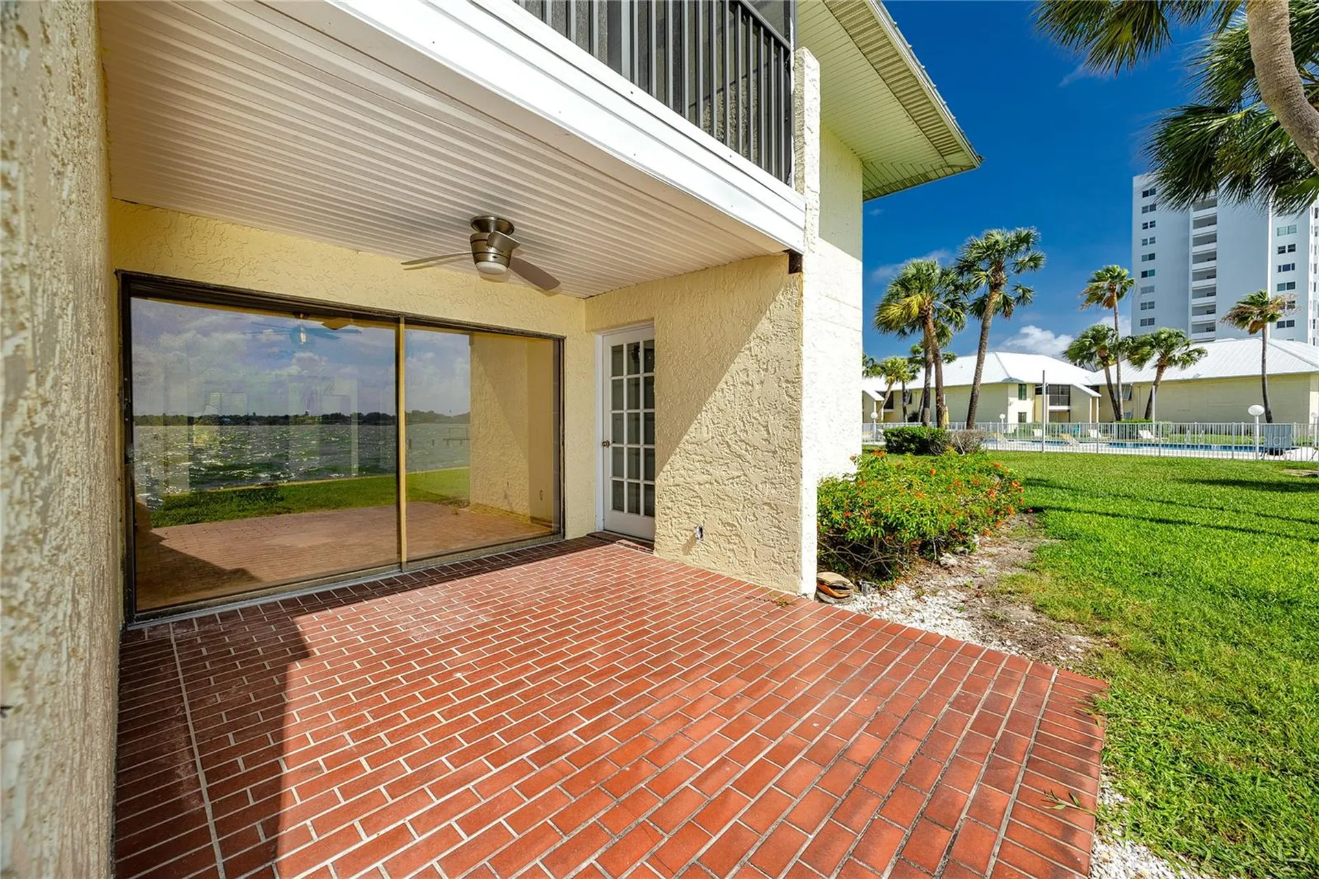 7310 Sunshine Skyway Lane S St Petersburg FL 33711