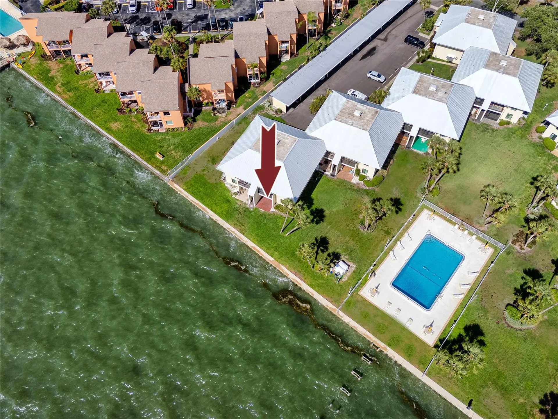 7310 Sunshine Skyway Lane S St Petersburg FL 33711