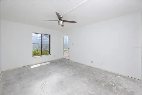 7310 Sunshine Skyway Lane S St Petersburg FL 33711