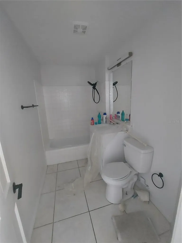 2449 E Lake Drive Deland FL 32724