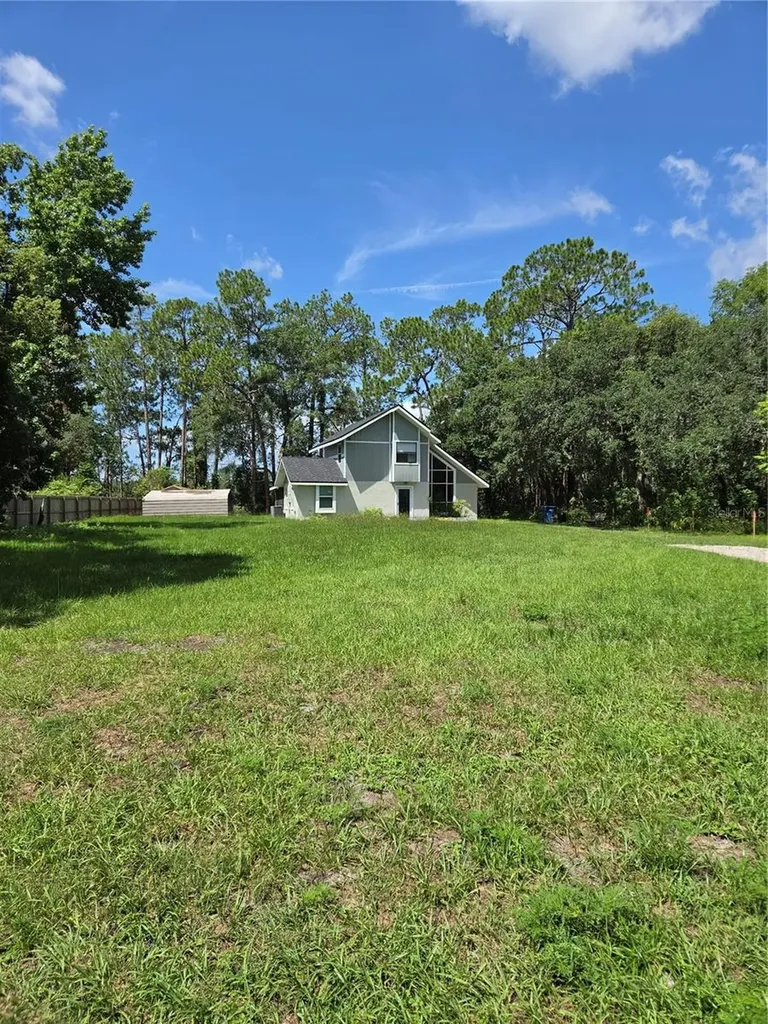 2449 E Lake Drive Deland FL 32724