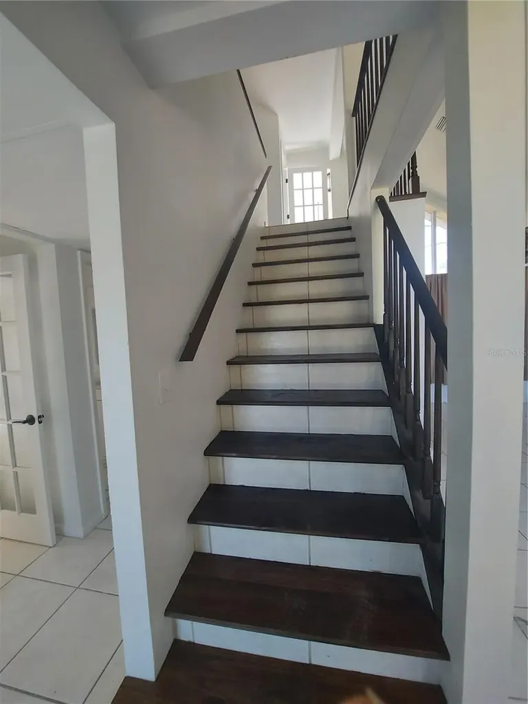 2449 E Lake Drive Deland FL 32724