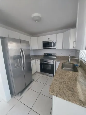 2449 E Lake Drive Deland FL 32724