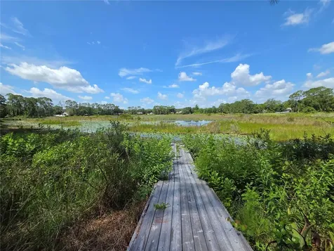 2449 E Lake Drive Deland FL 32724