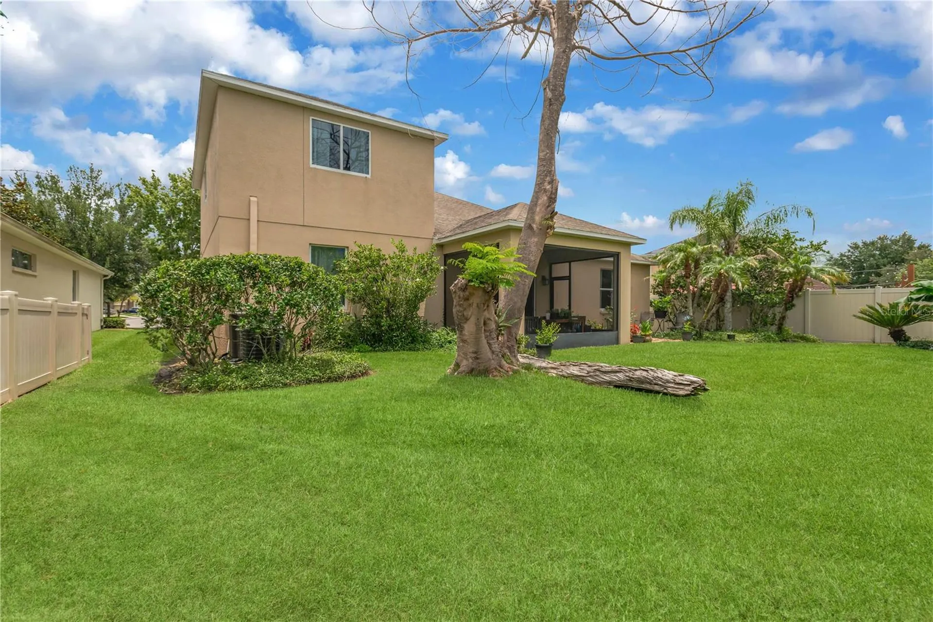 10859 Breaking Rocks Drive Tampa FL 33647