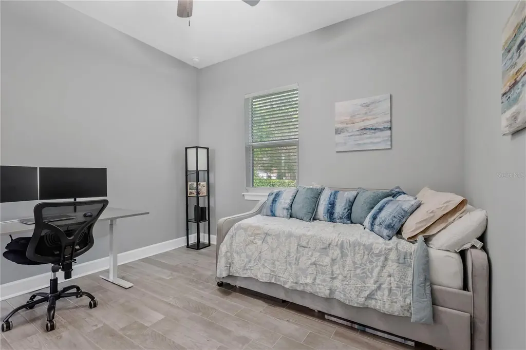 2524 Lake Ellen Lane Tampa FL 33618