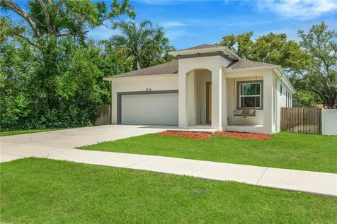 2524 Lake Ellen Lane Tampa FL 33618