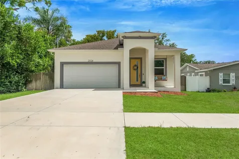 2524 Lake Ellen Lane Tampa FL 33618