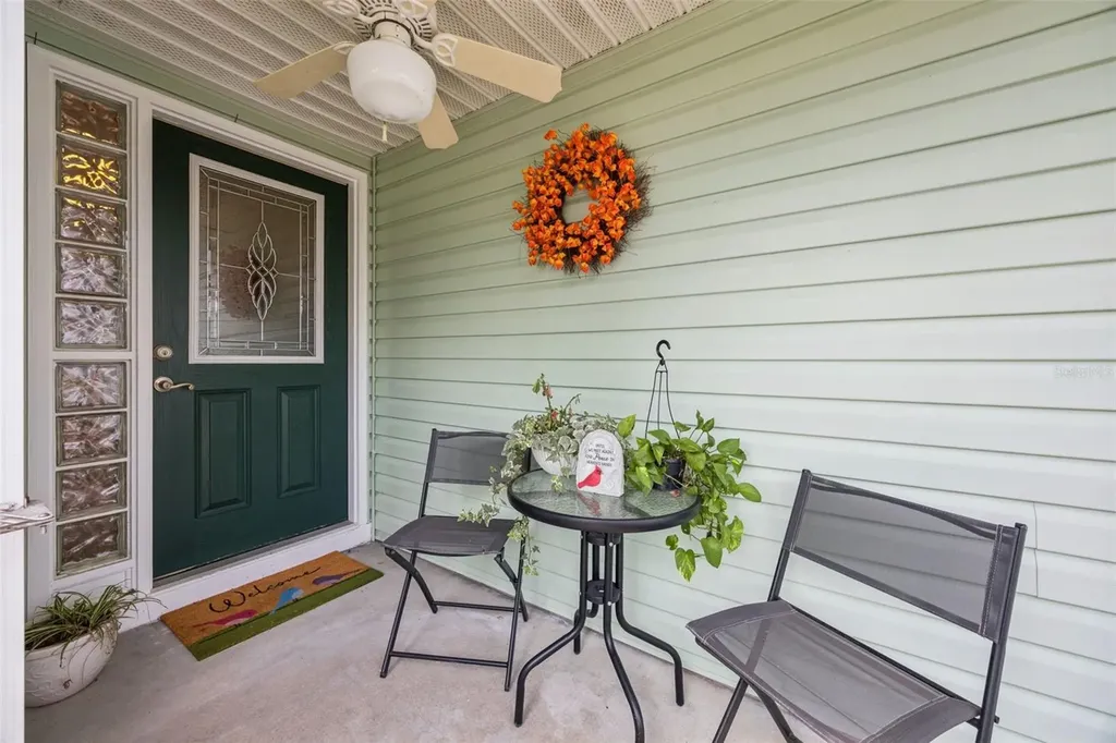 25948 Newcombe Circle Leesburg FL 34748