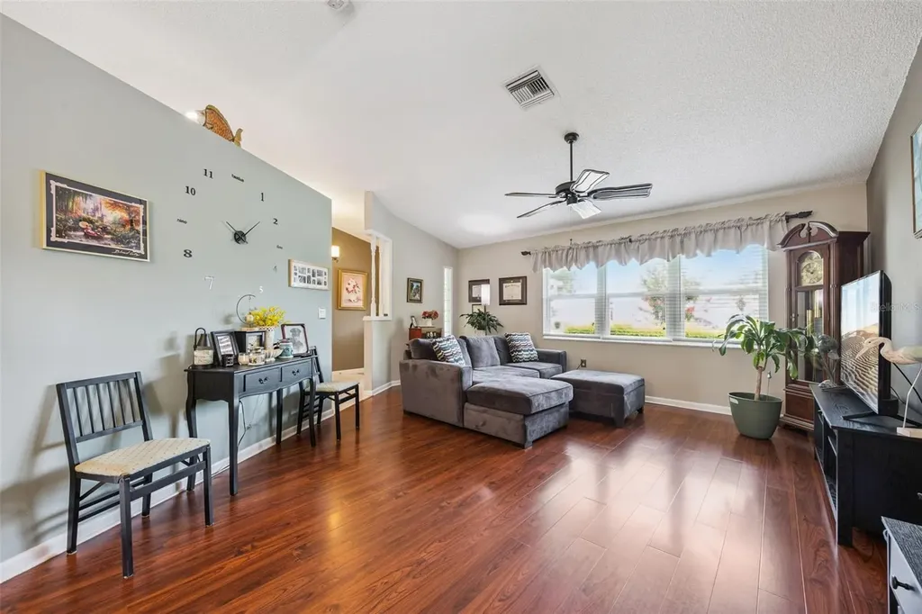 25948 Newcombe Circle Leesburg FL 34748