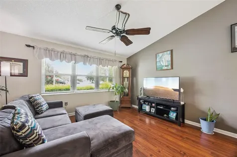 25948 Newcombe Circle Leesburg FL 34748