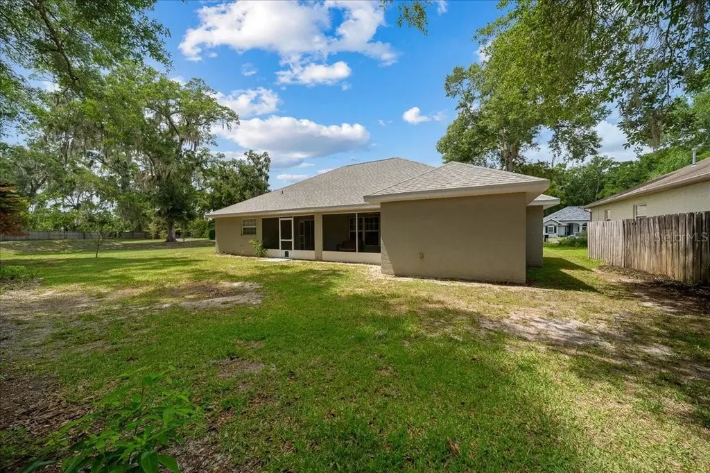 5414 SE 107th Street Belleview FL 34420