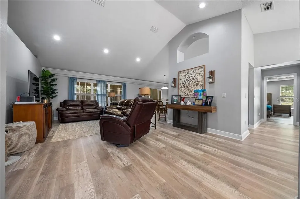 5414 SE 107th Street Belleview FL 34420