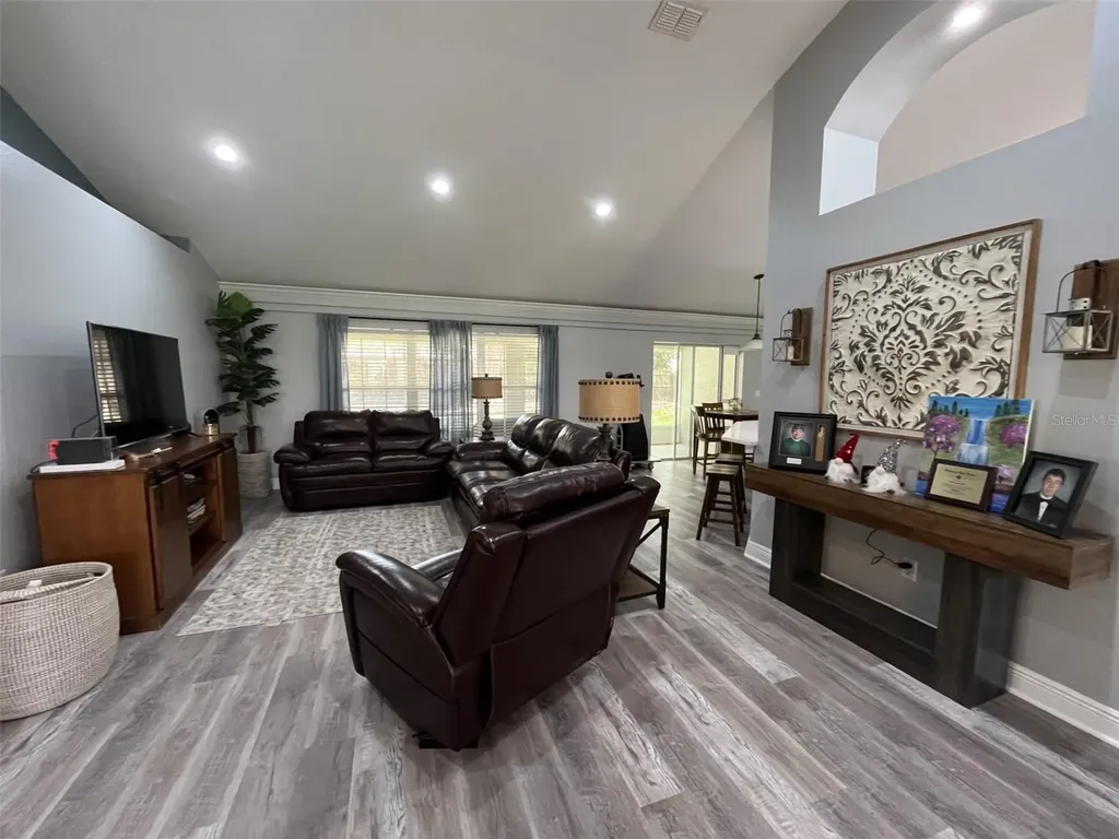 5414 SE 107th Street Belleview FL 34420