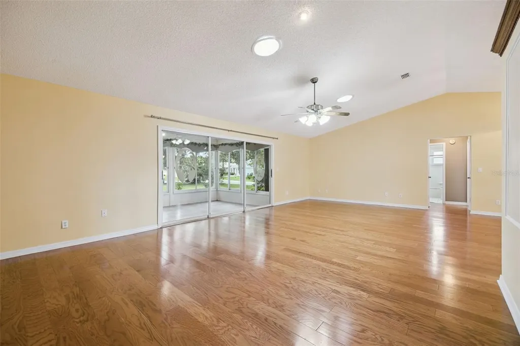 6416 Borg Street Leesburg FL 34748