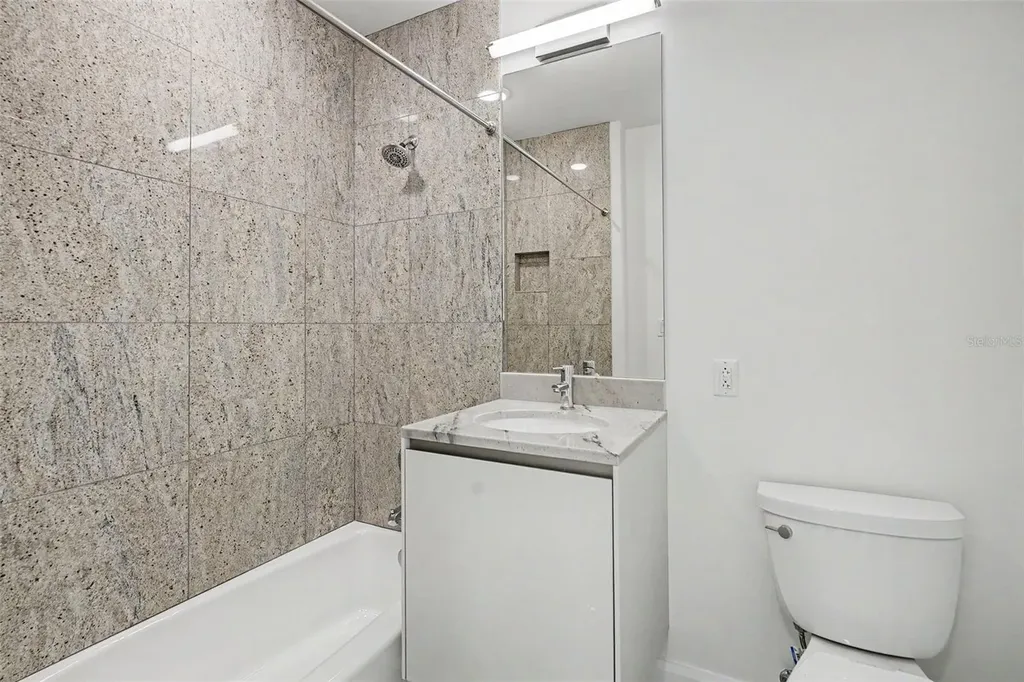 2900 W Bay To Bay Boulevard Tampa FL 33629