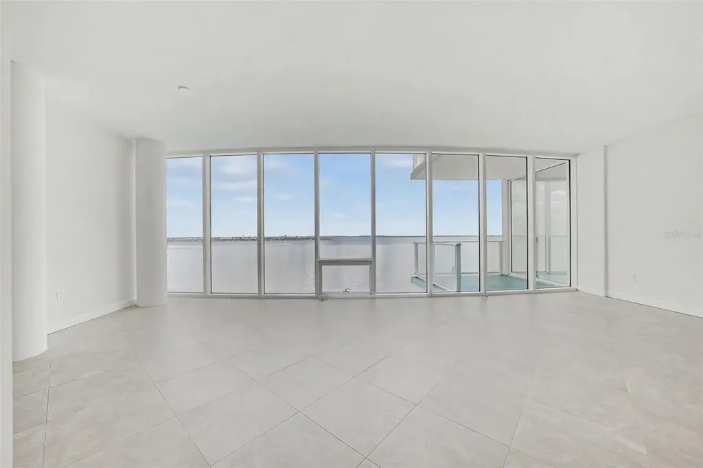 2900 W Bay To Bay Boulevard Tampa FL 33629