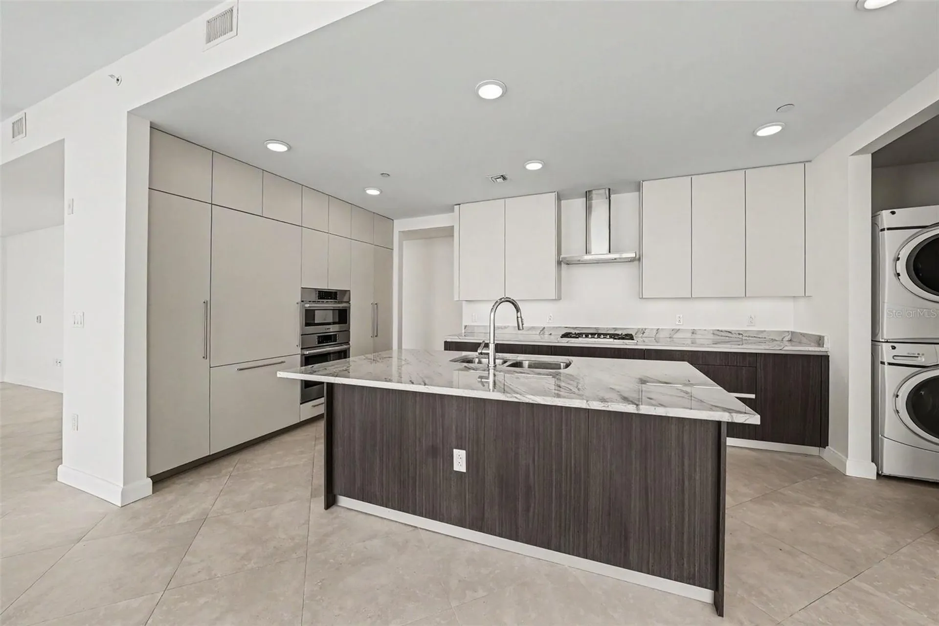 2900 W Bay To Bay Boulevard Tampa FL 33629