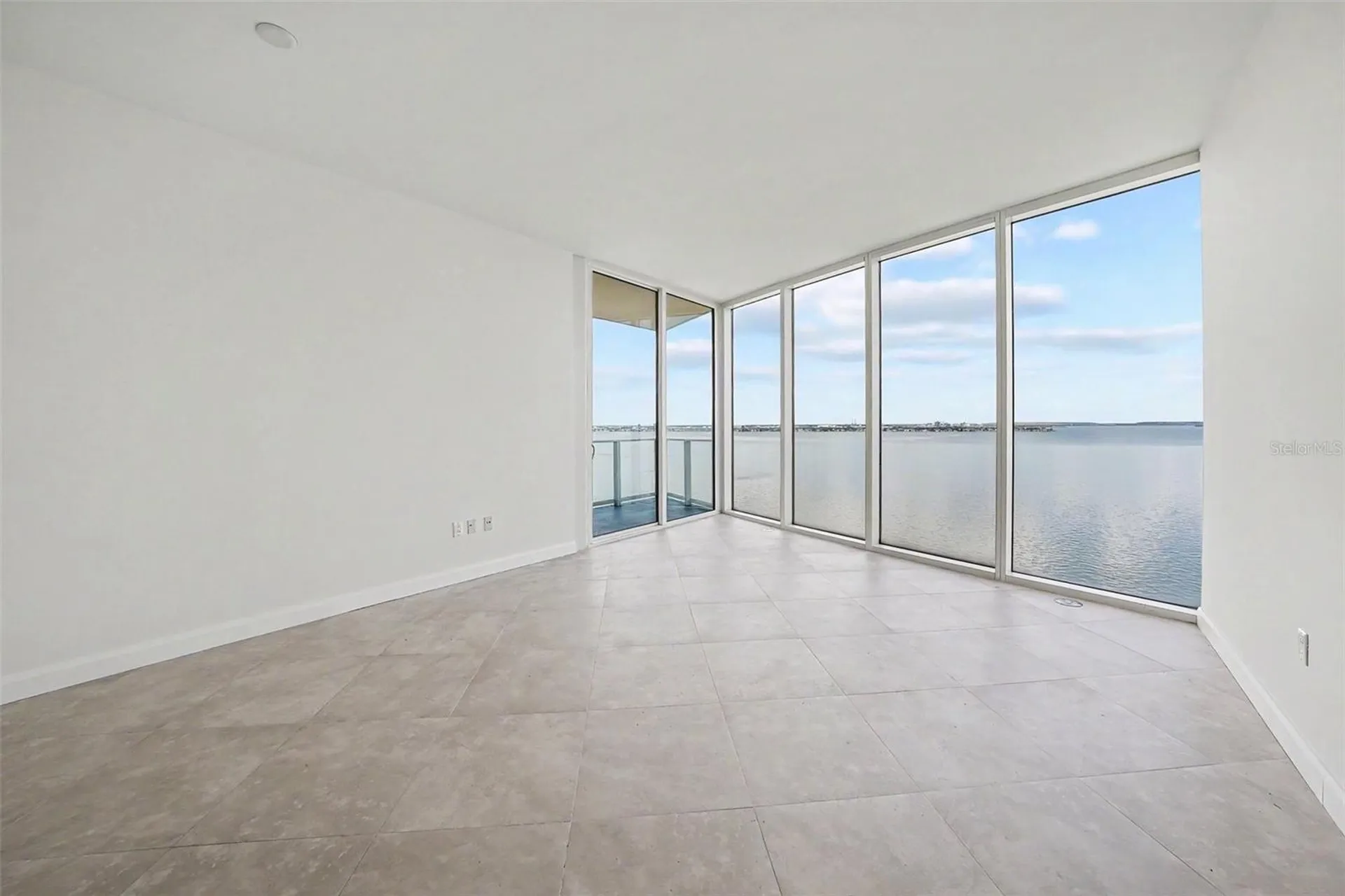 2900 W Bay To Bay Boulevard Tampa FL 33629