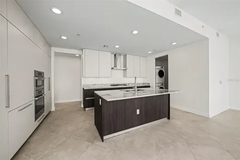 2900 W Bay To Bay Boulevard Tampa FL 33629