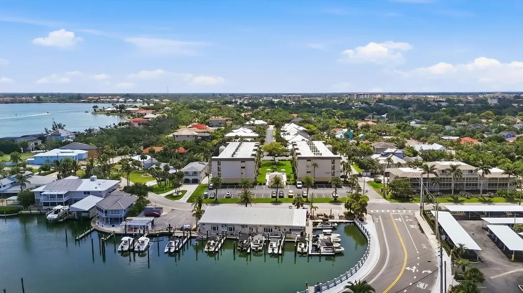 995 Laguna Drive Venice FL 34285